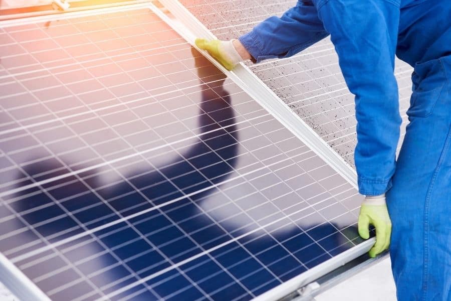 How to Start a Solar Panel Installation Business