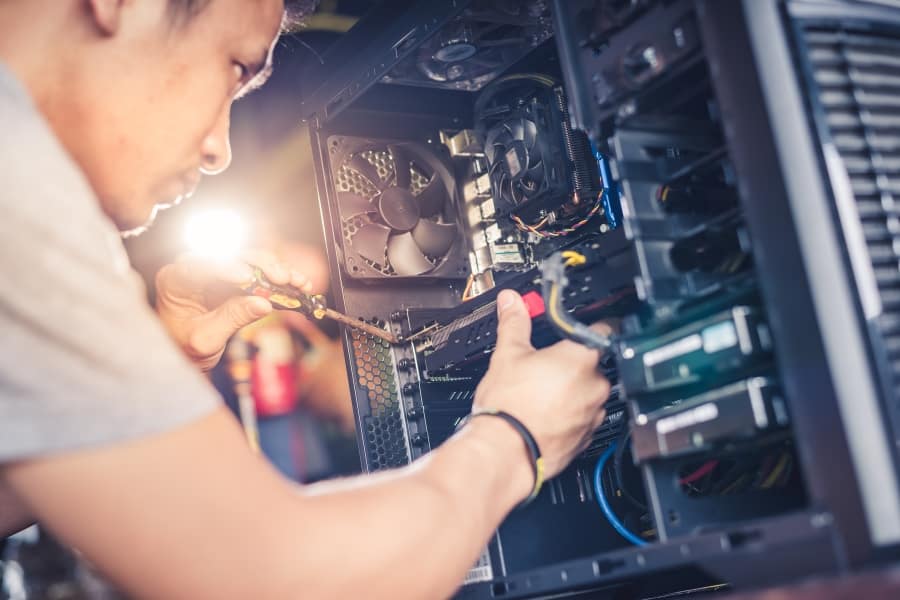 How to Start a Computer Repair Business