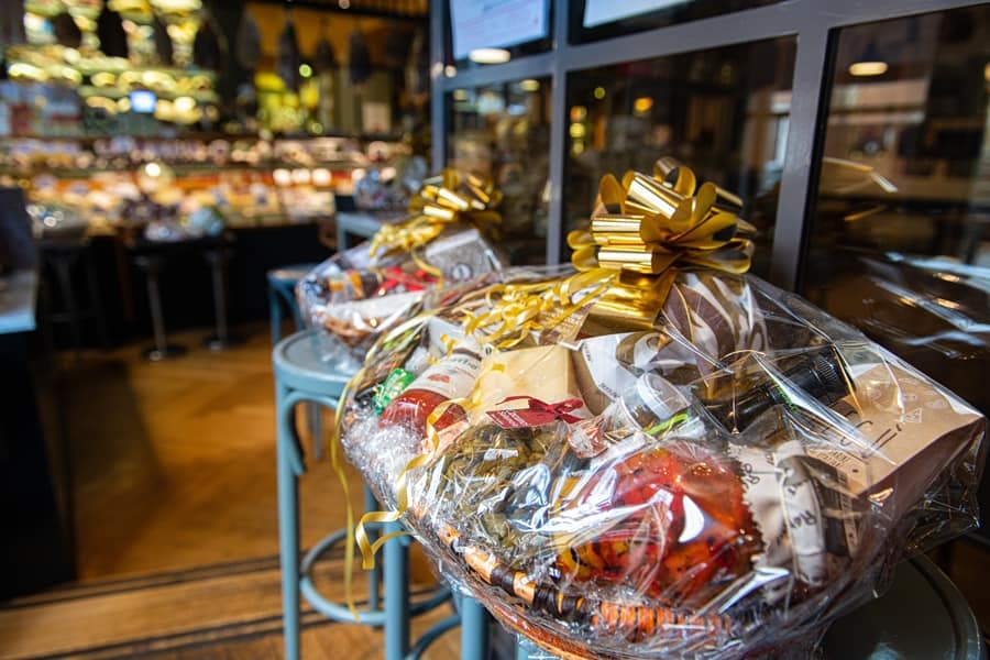 How to Start a Gift Basket Business