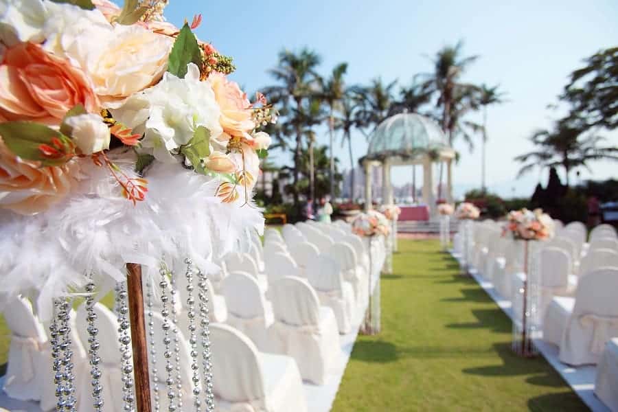 How to Start a Wedding Rental Business